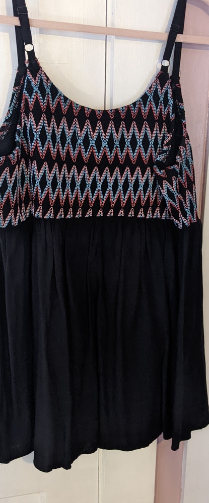 Torrid Top - Picture 5 of 5